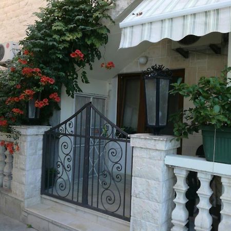 Romana 1 Tivat Kültér fotó